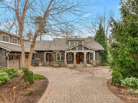 2nd image of 14 Landsdowne Ct