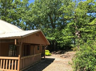 21215 Strickler Rd, West Fork, AR 72774