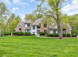 4850 Autumn Dr, Cedar Rapids, IA 52411