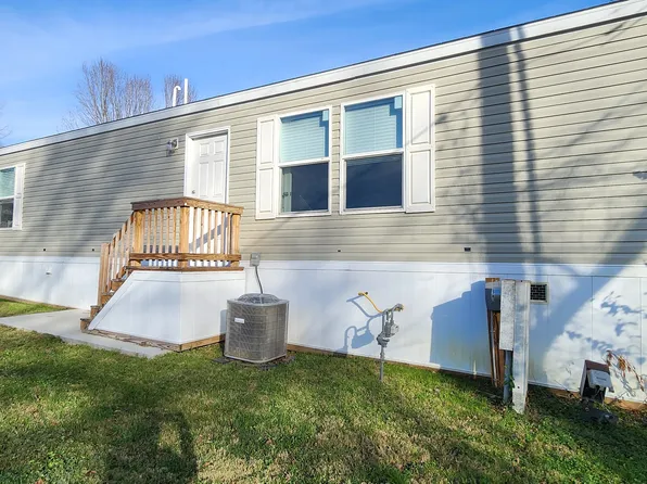 315 W Gordon Pike #23, Bloomington, IN 47403