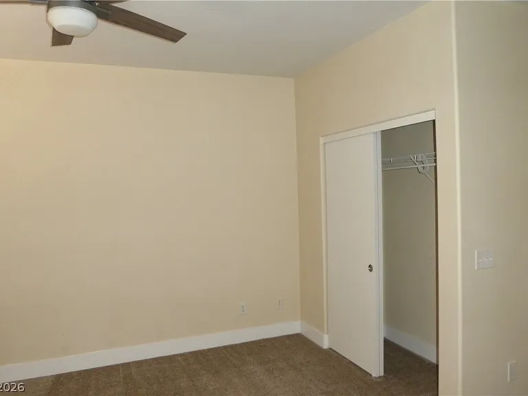 6038 Blue Autumn St — Photo 16