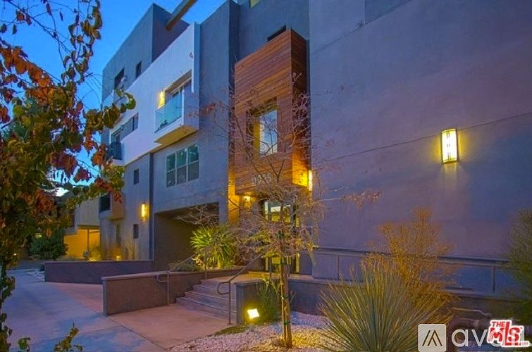 1st image of 11925 Kling St APT 213