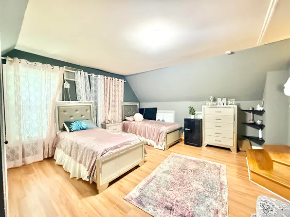 68 Brinkerhoff Street image 24 of 41