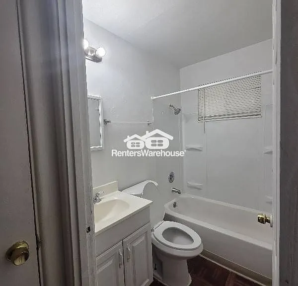10732 Spring Garden Dr — Photo 13