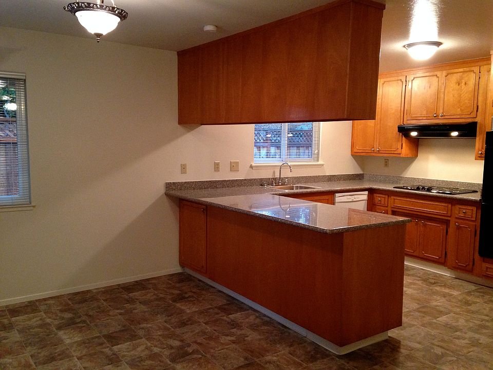 Large Kitchen with large sunny eat in area
