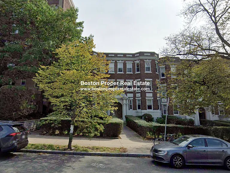 1840 Commonwealth Ave #9 — Photo 2