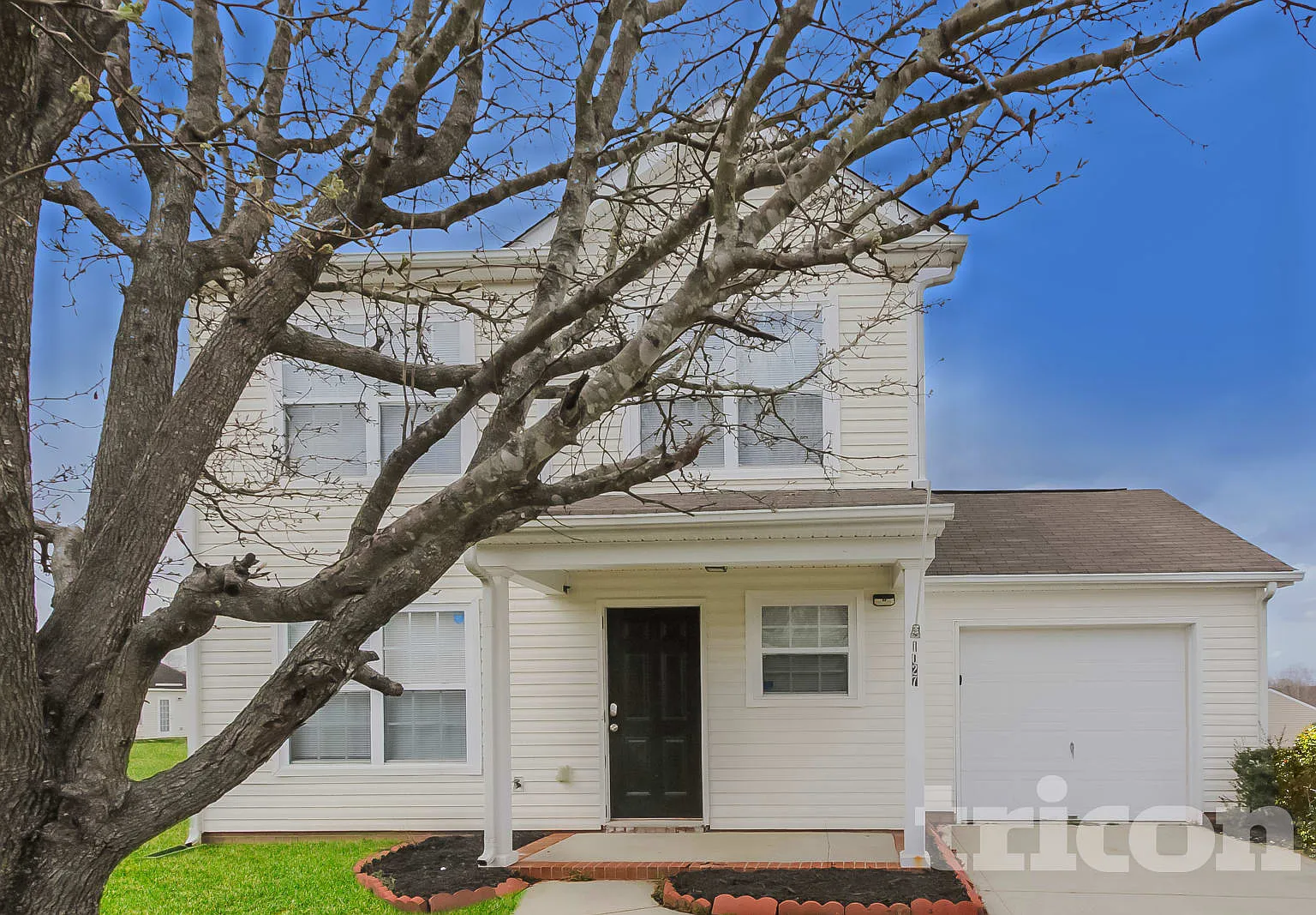 1027 Clover Gap Drive Charlotte NC — Photo 1