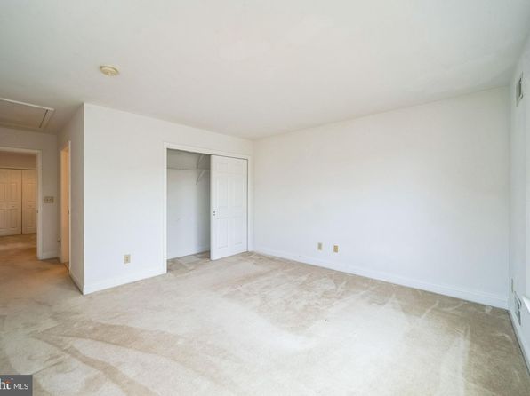 45 Hedge Row Rd, Princeton, NJ 08540