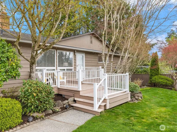 5722 NE 197th Street, Kenmore, WA 98028