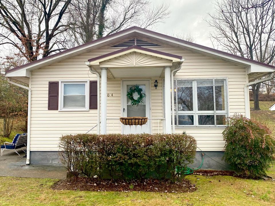 1st image of 504 Moorland Dr