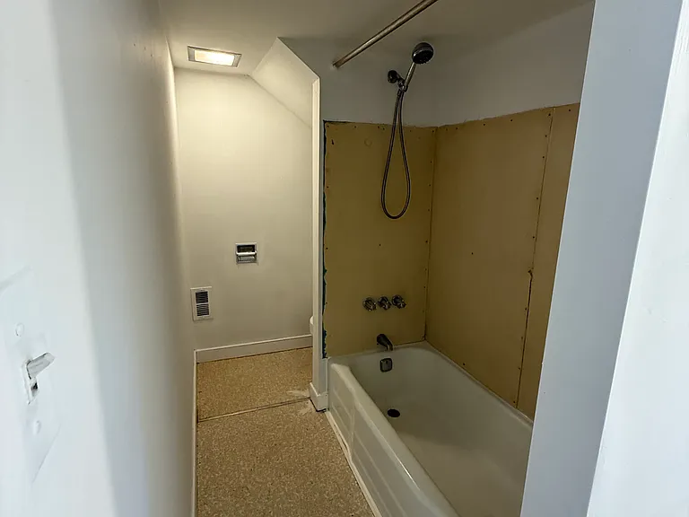 4602 Grove Ave #5 — Photo 6