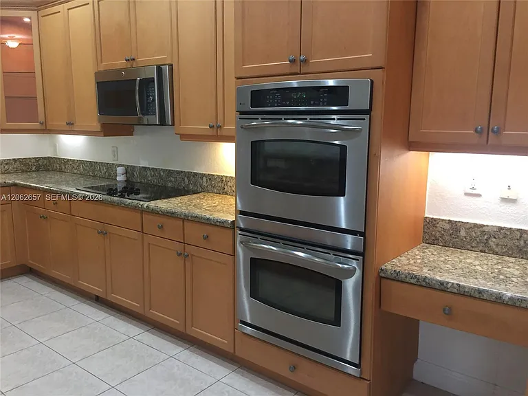 17373 SW 47th Ct — Photo 7