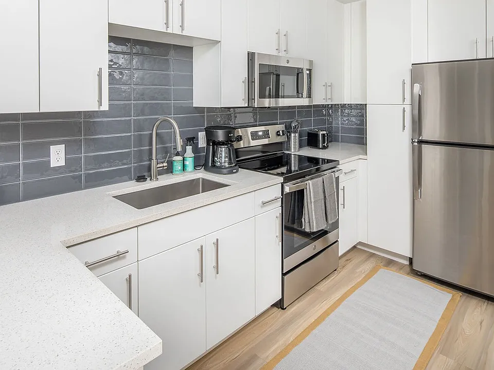 The Dylan apartments community photo