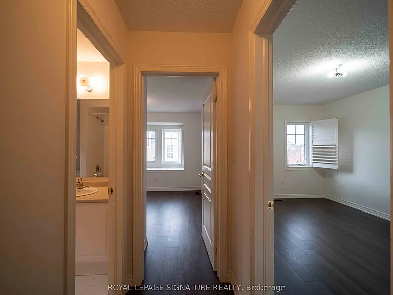 5570 Meadowcrest Ave — Photo 21