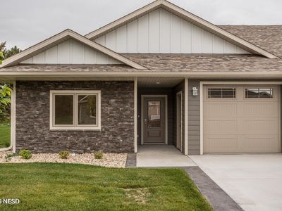 2112 2nd Ave SE #4, Watertown, SD, 57201