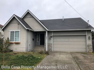 221 SW Harrison St, Sheridan, OR 97378