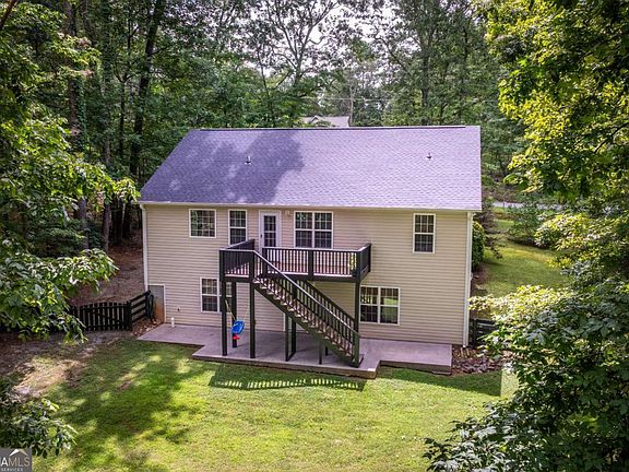 4th image of 1218 Roundtop Rd