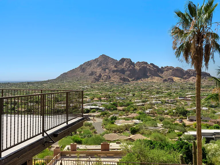 6900 N Highlands Dr — Photo 30