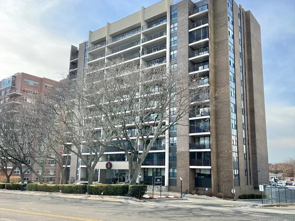 44 Strawberry Hill Avenue #10M, Stamford, CT 06902