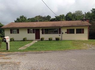 1324 Blue Spruce Way, Newport, TN 37821