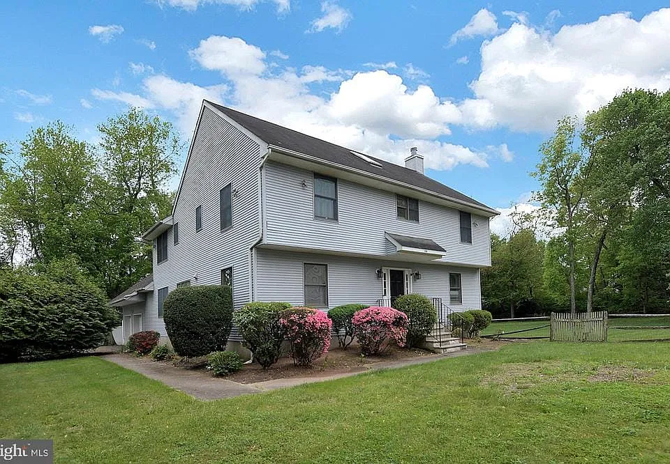 106 Washington Rd