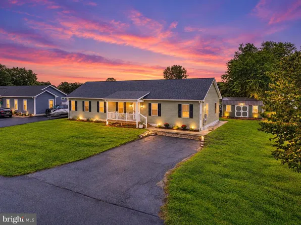 36710 Baltimore Ave, Ocean View, DE 19970