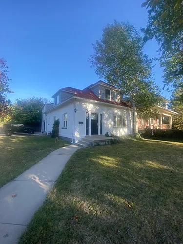 2245 S Windsor St Photo 1