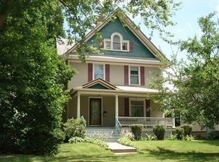 918 Reed St, Grinnell, IA 50112