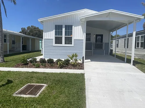 1415 Main St Photo 1