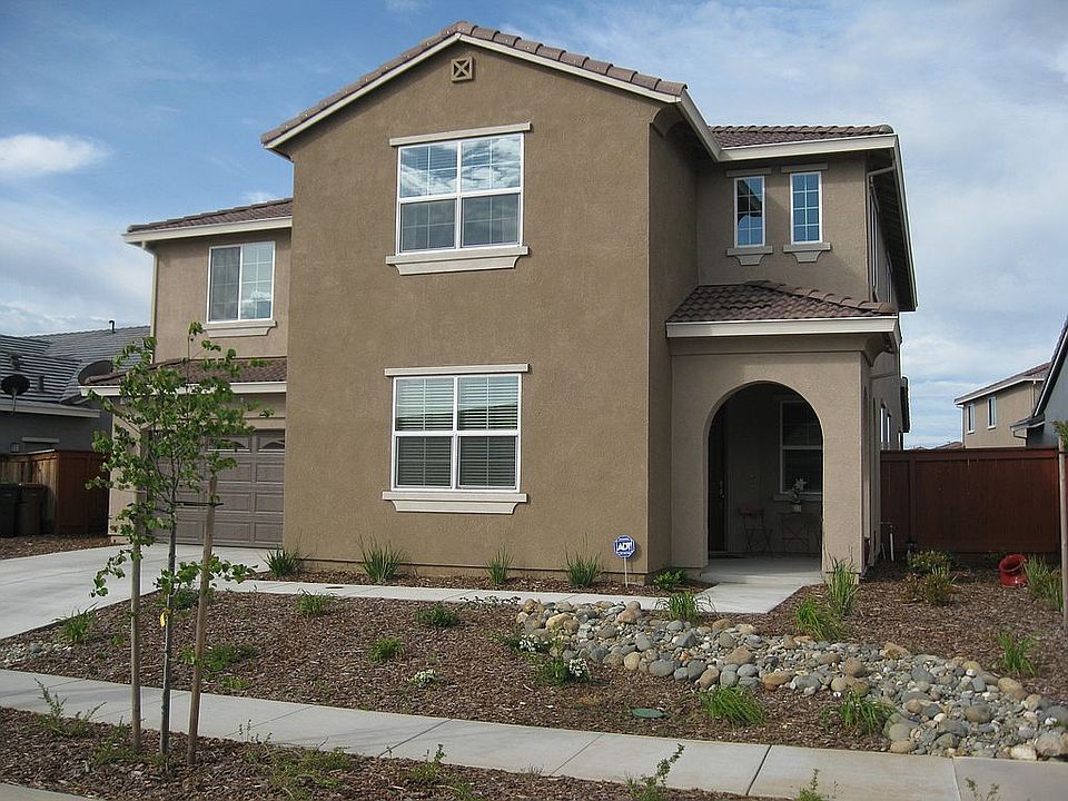 1st image of 1593 Veneto Way