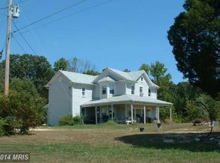 6452 Valyn Dr, Hughesville, MD 20637