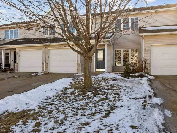 3005 English Glen Ct #B7, Marion, IA 52302