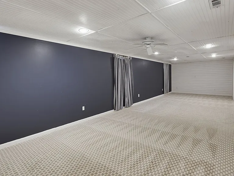 6505 Autumn Wind Cir — Photo 36