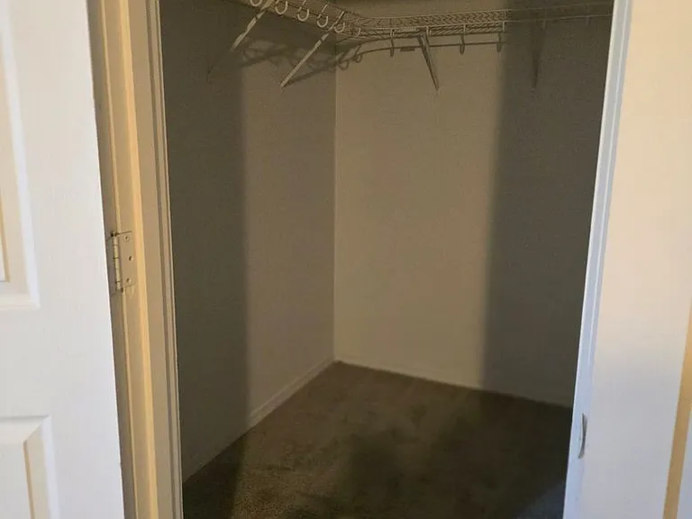 803 SE Kierra Pl — Photo 10