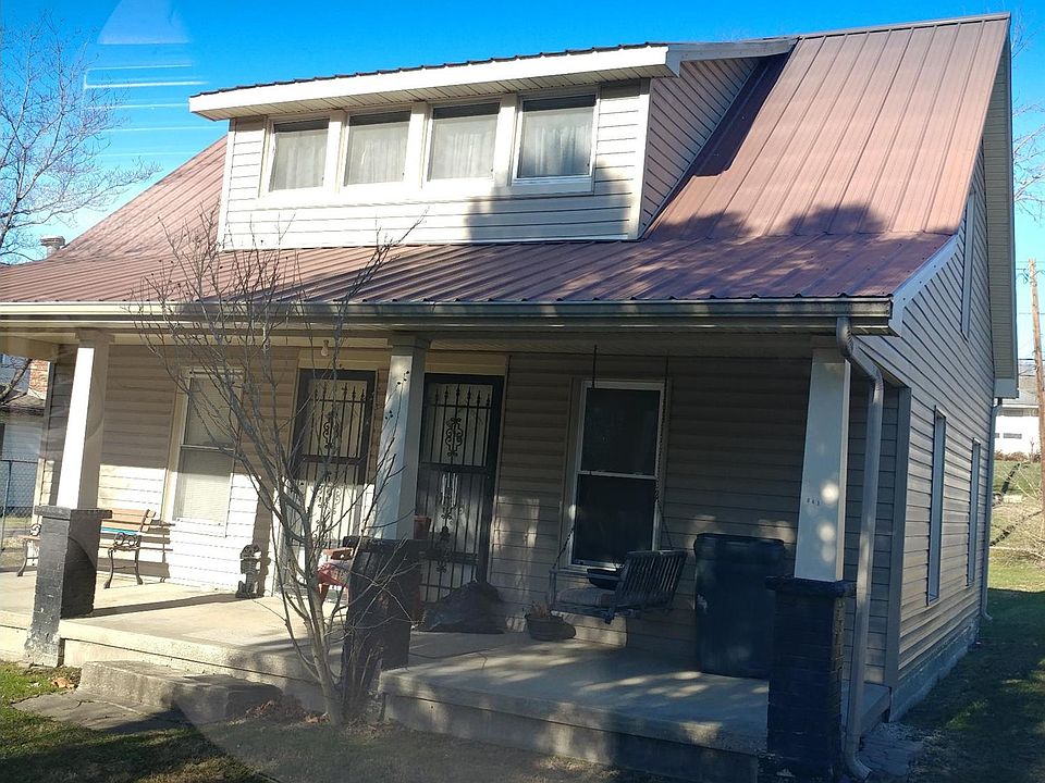 2nd image of 941 E Main St
