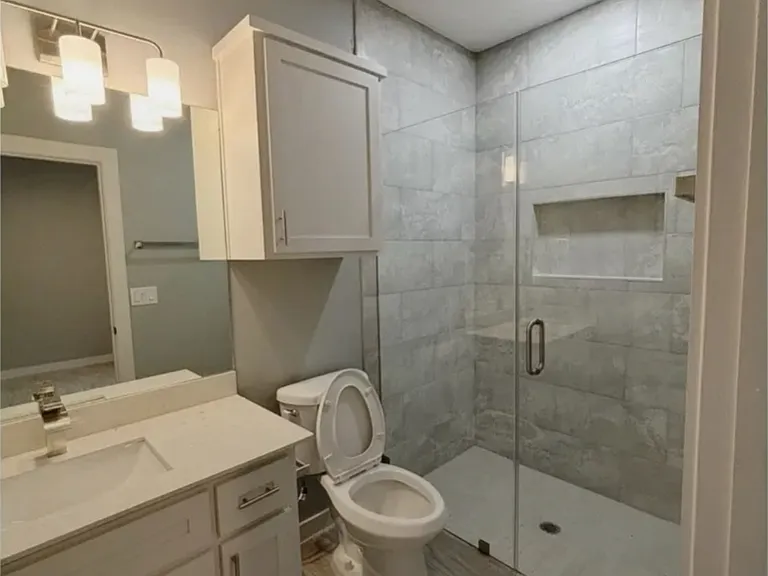 1811 Elsham Rd #1 — Photo 9