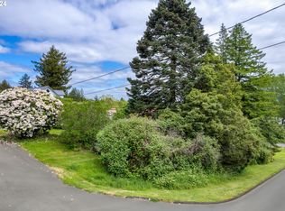 11th St, Nehalem, OR 97131