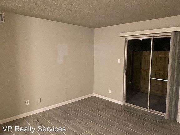 4th image of 3100 5th St #6192244