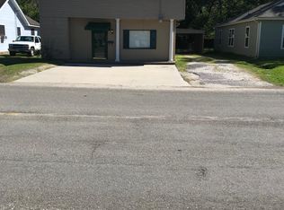 801 Grigsby Ave, Port Neches, TX 77651