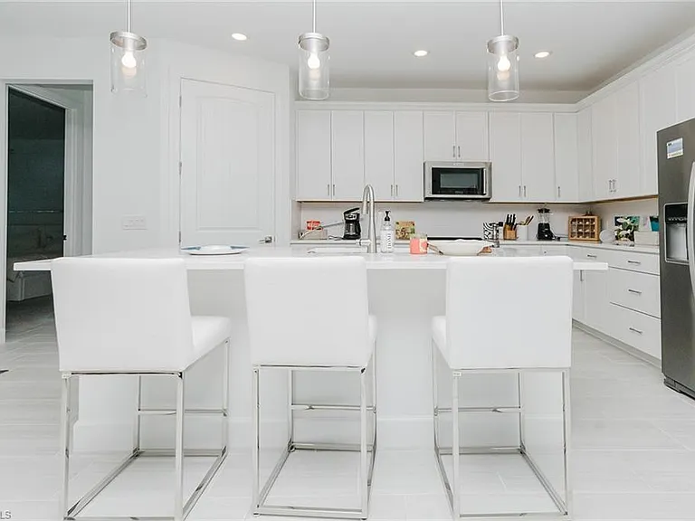 5939 Gala Dr — Photo 8