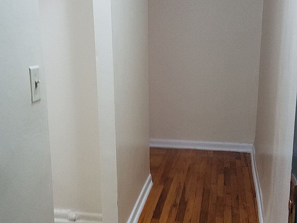2nd image of 1020 Walton Ave APT 1D