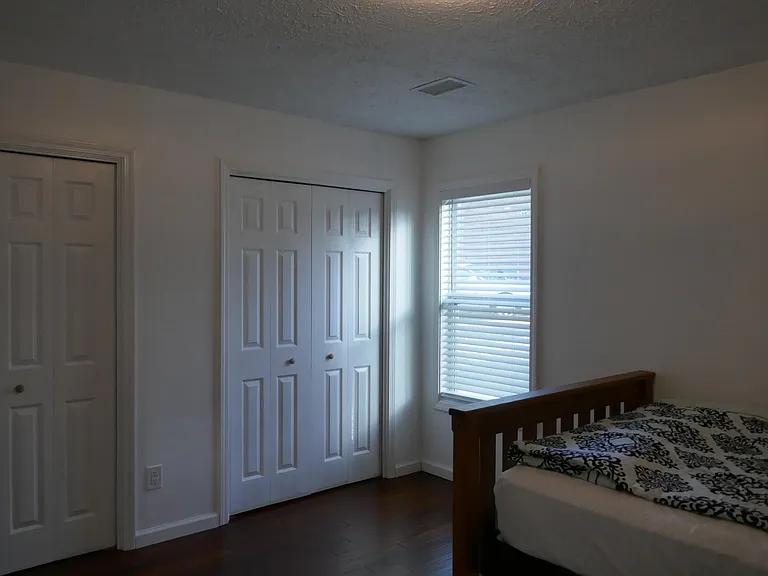1243 Hanover Pl — Photo 7