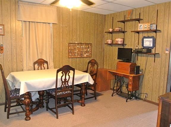 Home for Sale in Quincy, IL $64,900