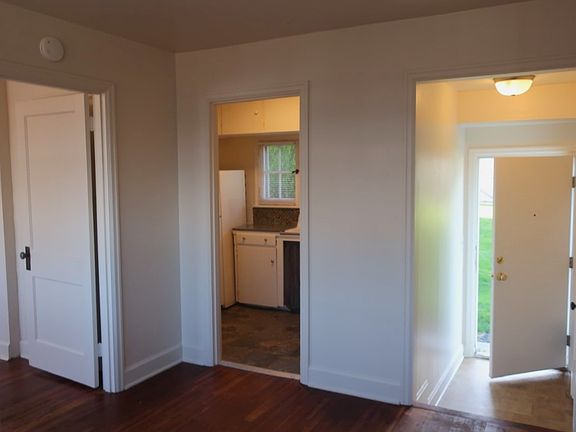3rd image of 535 Yakima St #O