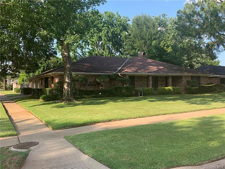 2nd image of 642 Rock Hollow Dr