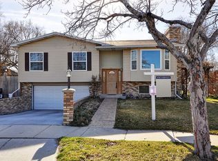 923 W Pioneer Cir, Salt Lake City, UT 84104