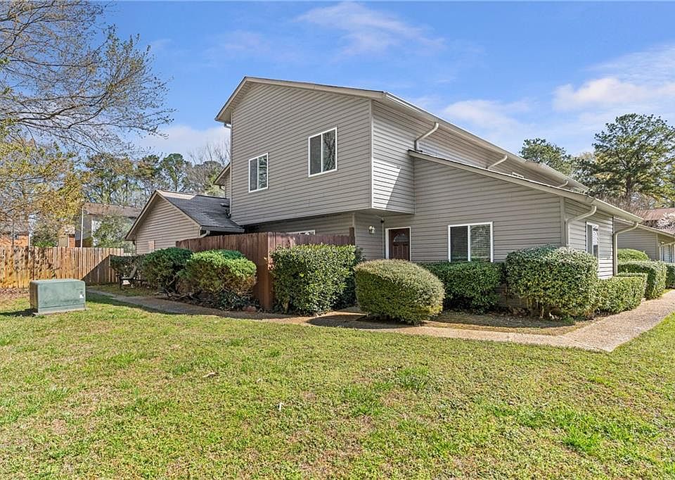 1st image of 4908 Willow Ln
