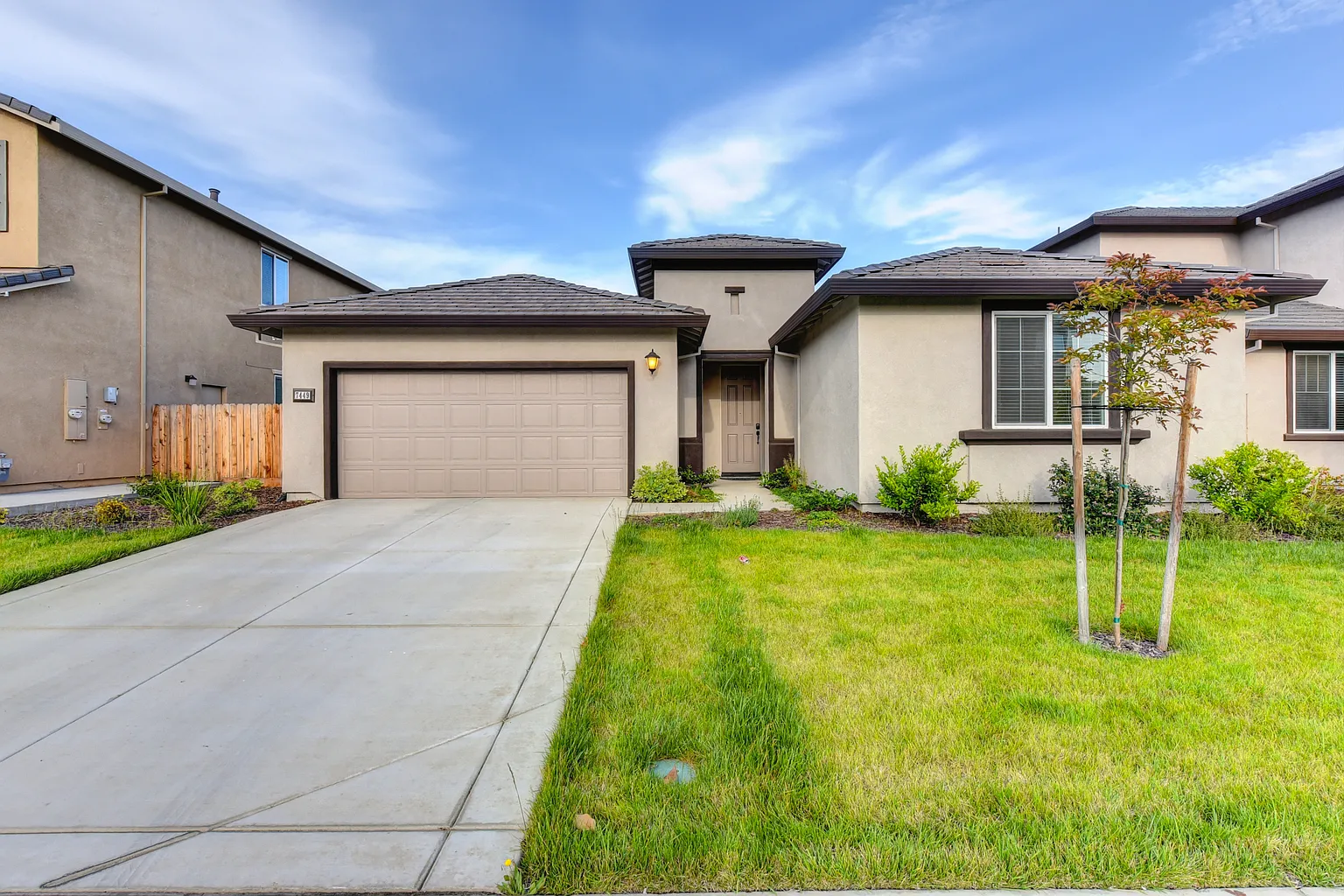 7449 Twin Acre Way photo 1
