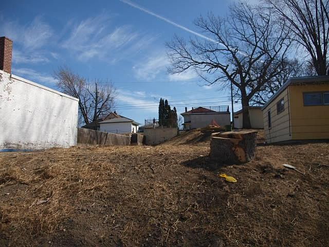 2nd image of 3450 Fremont Ave N
