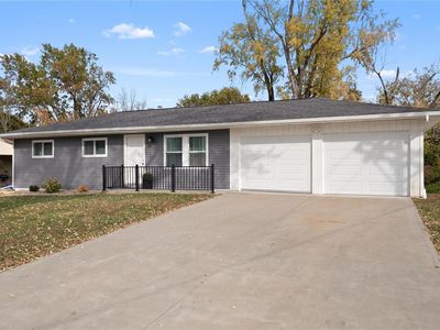 1 Cherie Ct, Saint Peters, MO, 63376